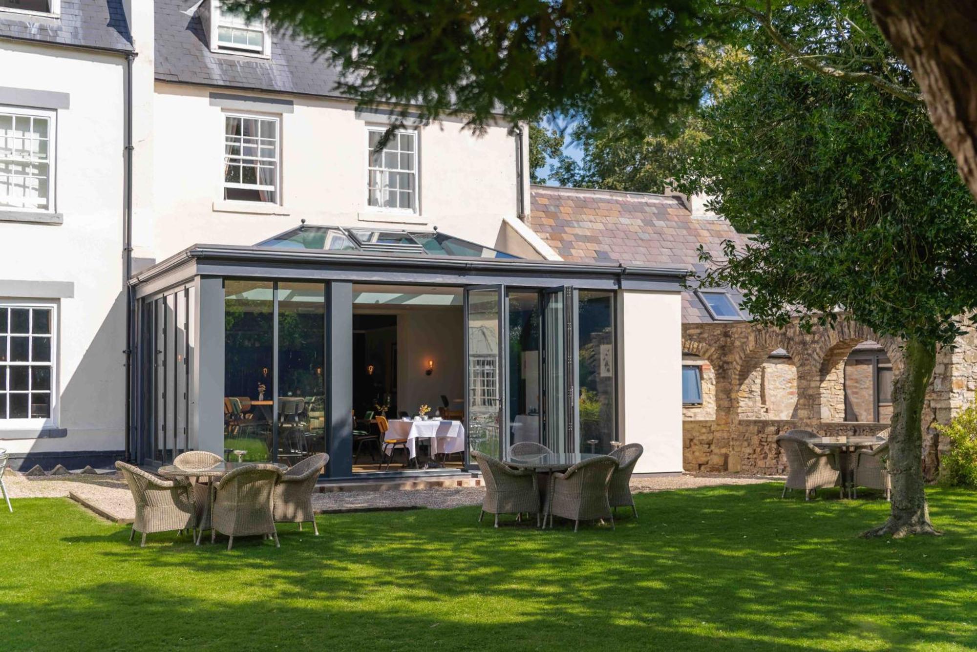 61 Durham Guest House Bagian luar foto